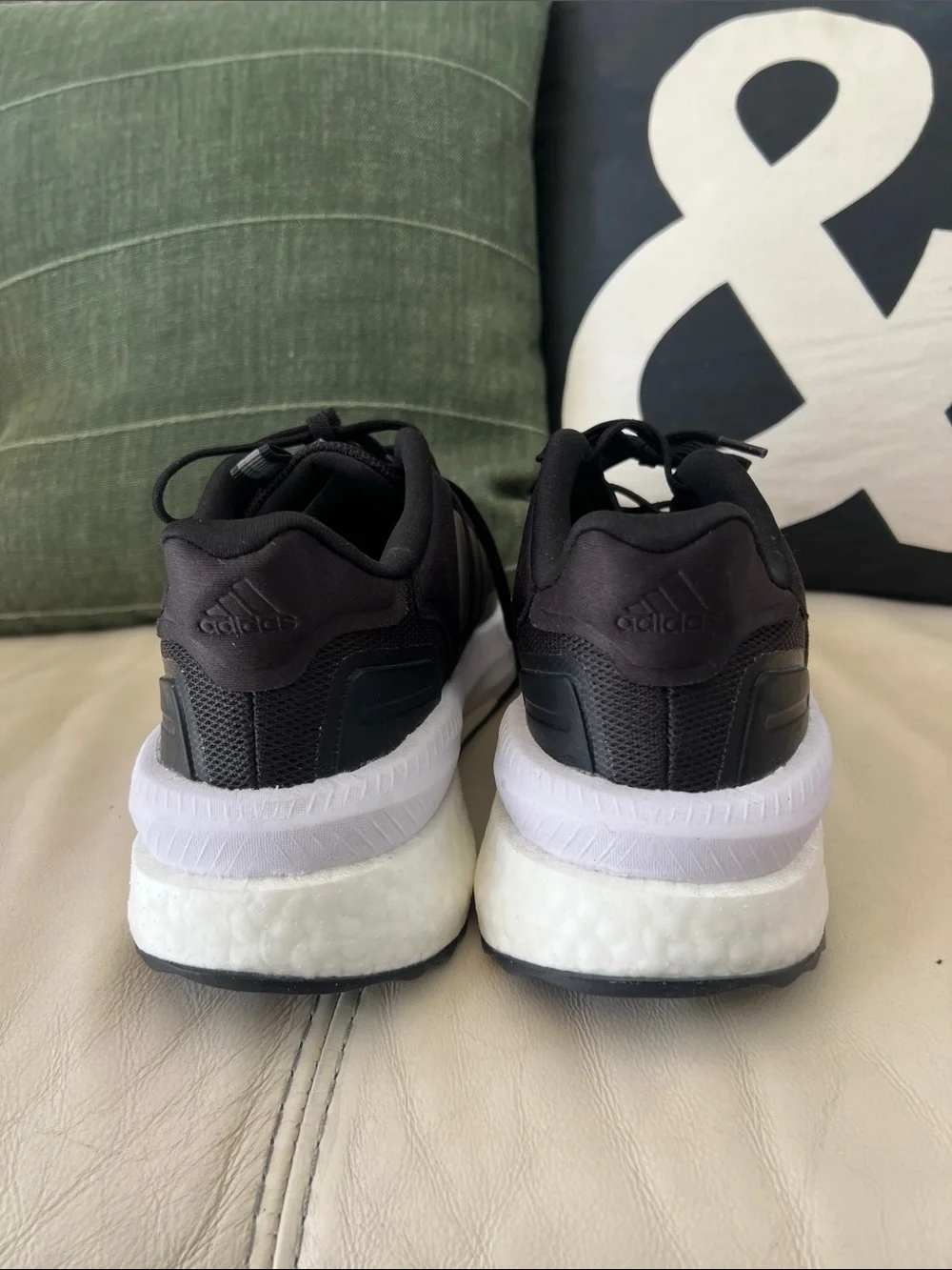 adidas Black and White Women's Athletic Running Shoes women’s size 9